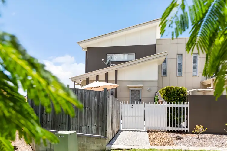 Third view of Homely townhouse listing, 4/104-106 Wynyard Street, Cleveland QLD 4163