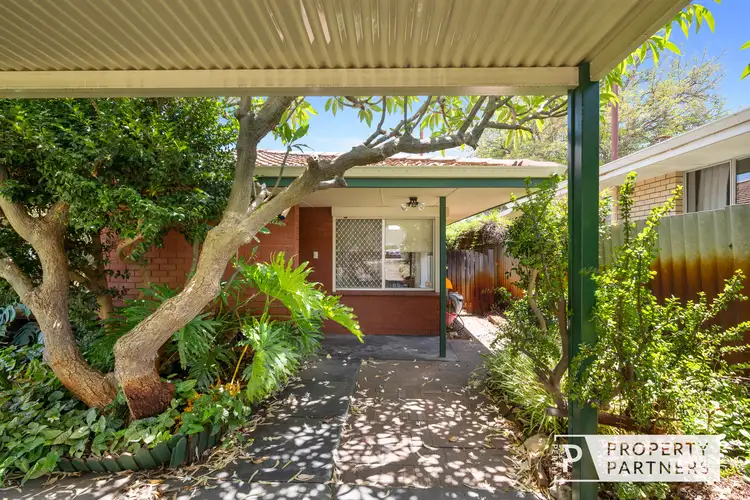14 Halley Street, Innaloo WA 6018