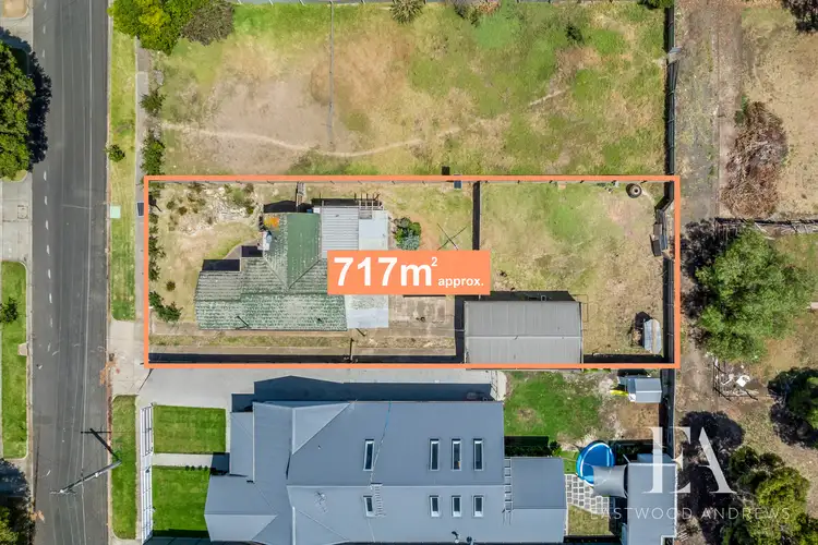 13 Myrtle Grove, North Shore VIC 3214