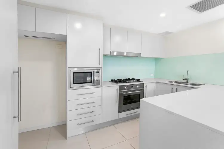 Third view of Homely unit listing, 2/25-27 Victoria Parade, Manly NSW 2095