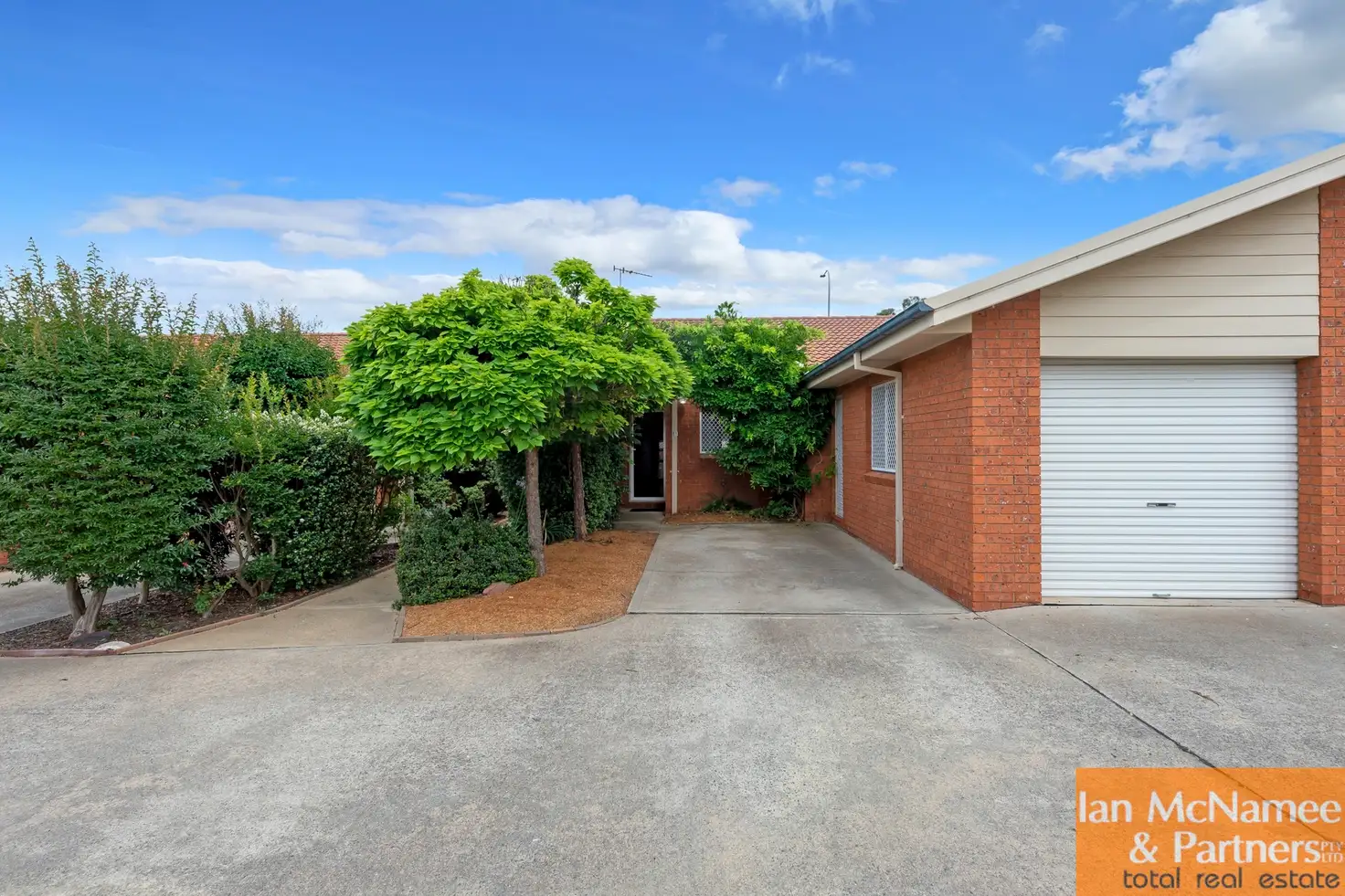 Main view of Homely townhouse listing, 11/17 Elm Way, Jerrabomberra NSW 2619
