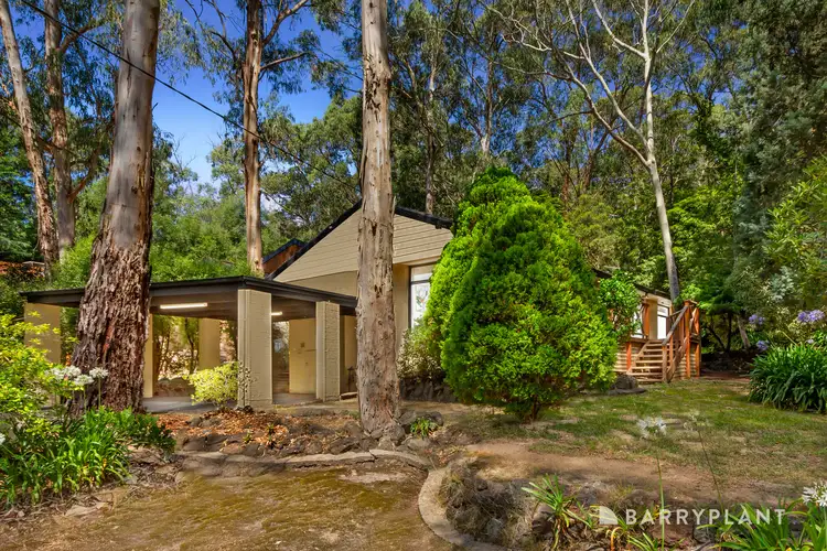 4 Fernery Road, Upwey VIC 3158