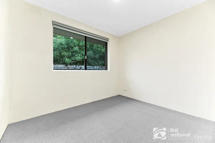Fifth view of Homely unit listing, 2/19 Bowen Street, Cranbourne VIC 3977