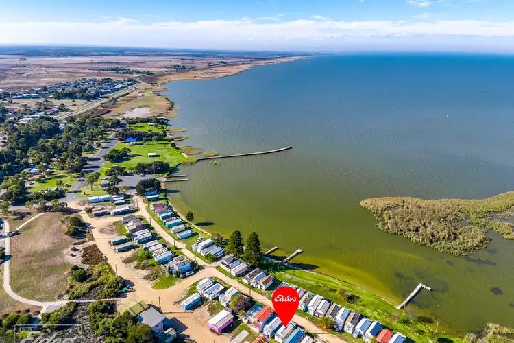 33A Paddlesteamer Drive