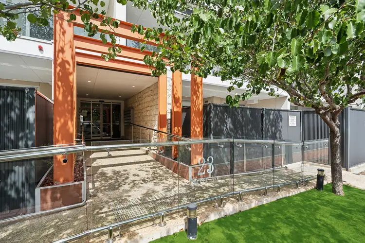 8/23 Warner Avenue, Findon SA 5023