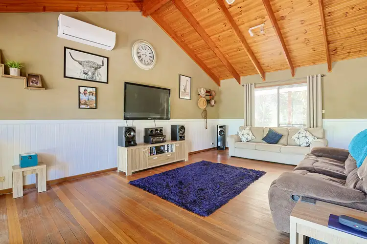 Third view of Homely house listing, 8 Ovens Avenue, Red Cliffs VIC 3496