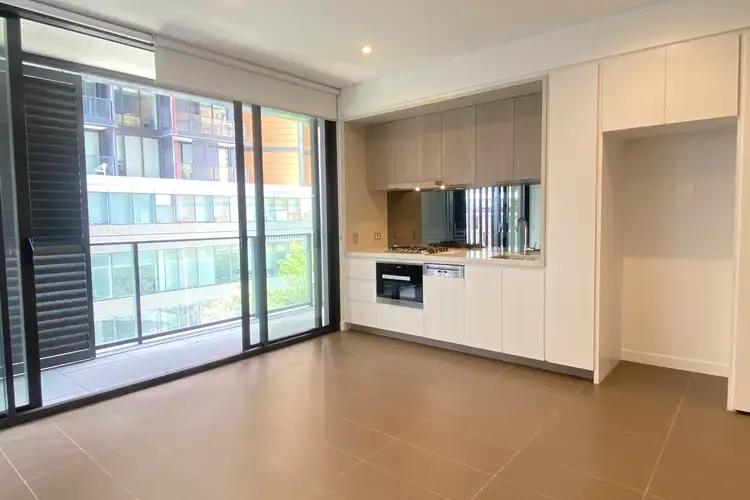 412/486 Pacific Highway