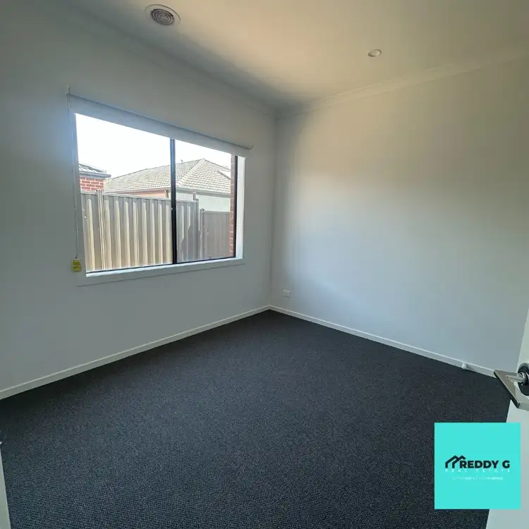 Second view of Homely house listing, 5 Nitre Street, Manor Lakes VIC 3024