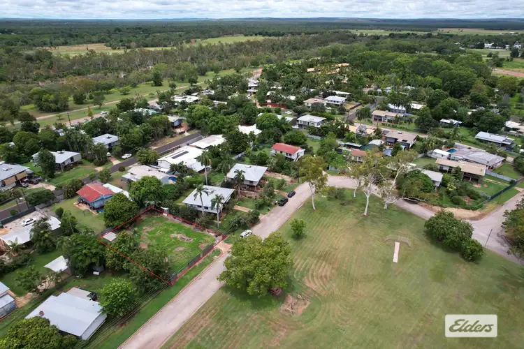 4 Jukes Crescent, Katherine NT 850