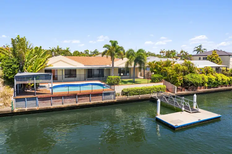 30 Saltbreeze Court, Runaway Bay QLD 4216