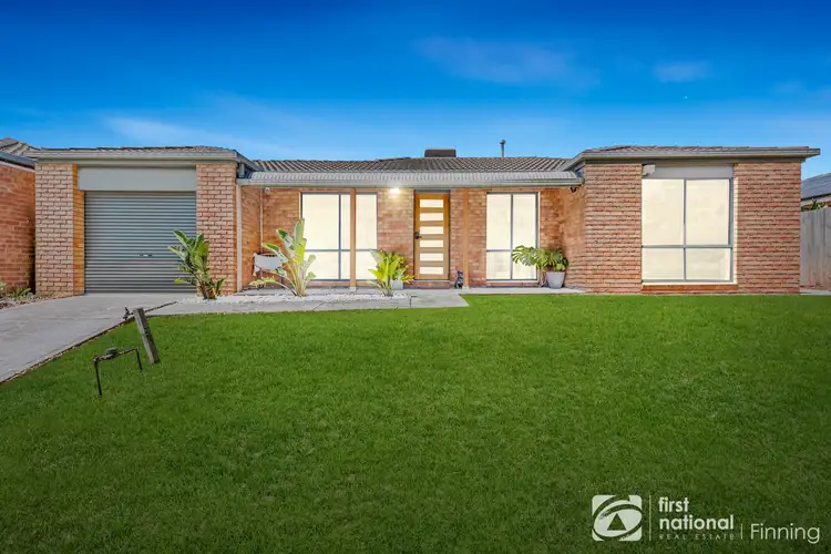 41 Miralie Way, Cranbourne West VIC 3977