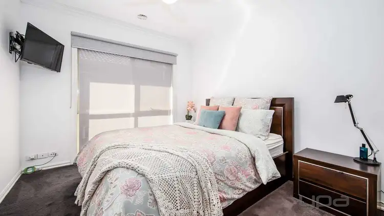 Fifth view of Homely house listing, 2/20 Cootamundra Court, Werribee VIC 3030