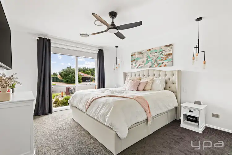 Fifth view of Homely house listing, 4 Hartwell Court, Werribee VIC 3030