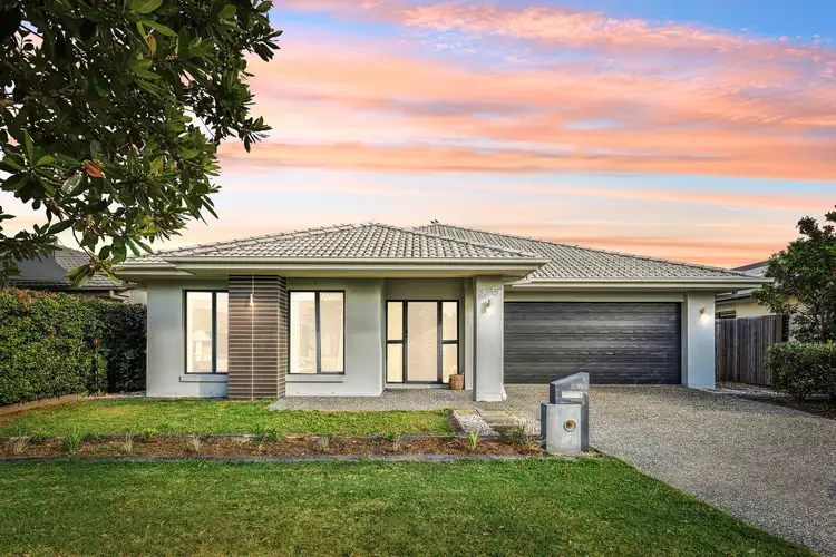 35 Great Sandy Circuit, Pimpama QLD 4209