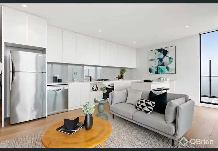 305/336 South Road