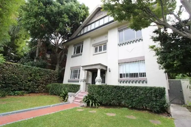 Main view of Homely unit listing, 3/11a Flood Street, Bondi NSW 2026