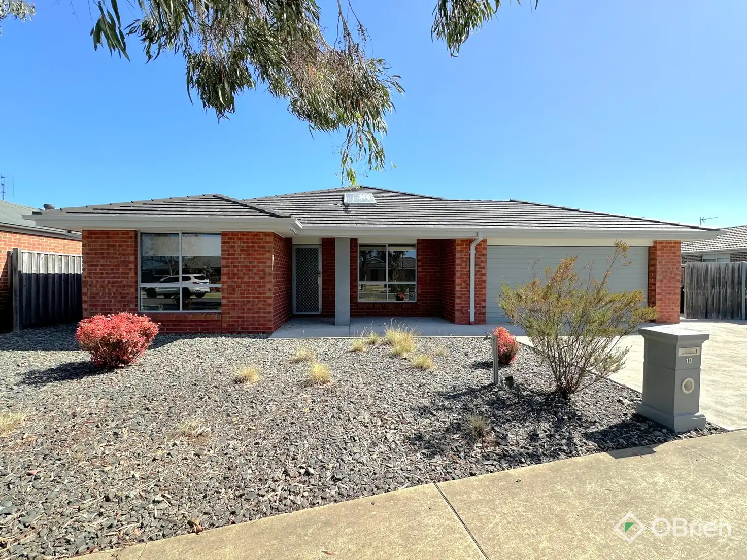 Main view of Homely house listing, 10 Dianella Place, Bairnsdale VIC 3875
