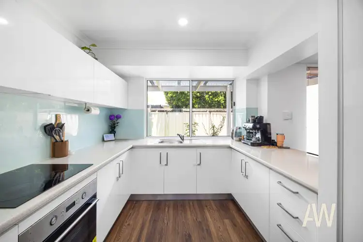 2/51 Kowonga Street