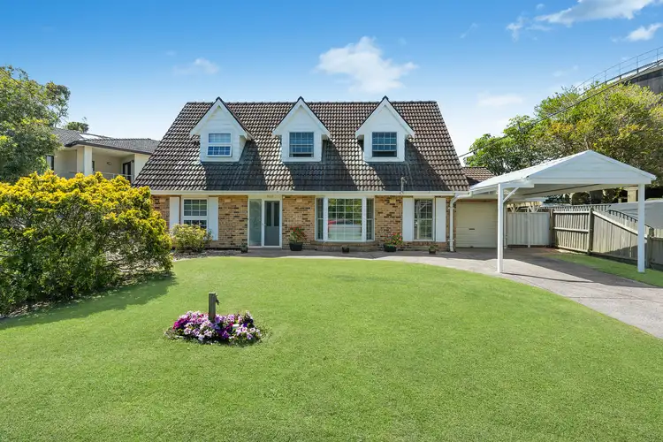 Main view of Homely house listing, 10 Marconi Place, Little Bay NSW 2036