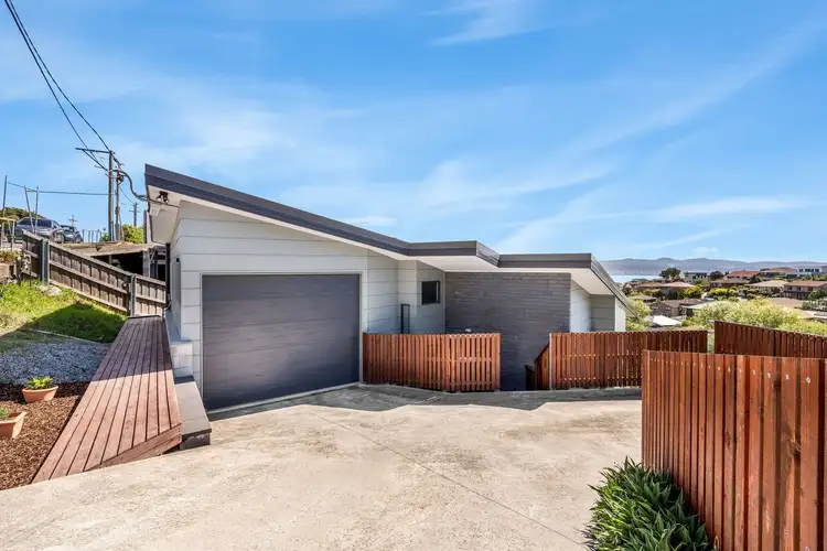333 Churchill Avenue, Sandy Bay TAS 7005