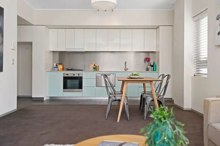 C202/5 Hunter Street