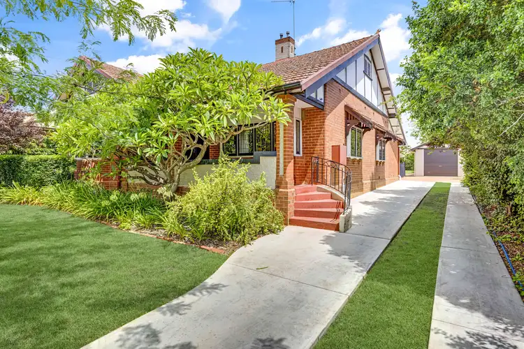 119 Cobra Street