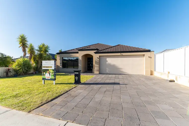 17 Cawdor Lane, Darch WA 6065