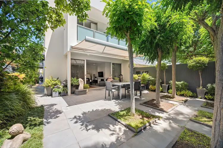 16 Saltram Road, Glenelg SA 5045