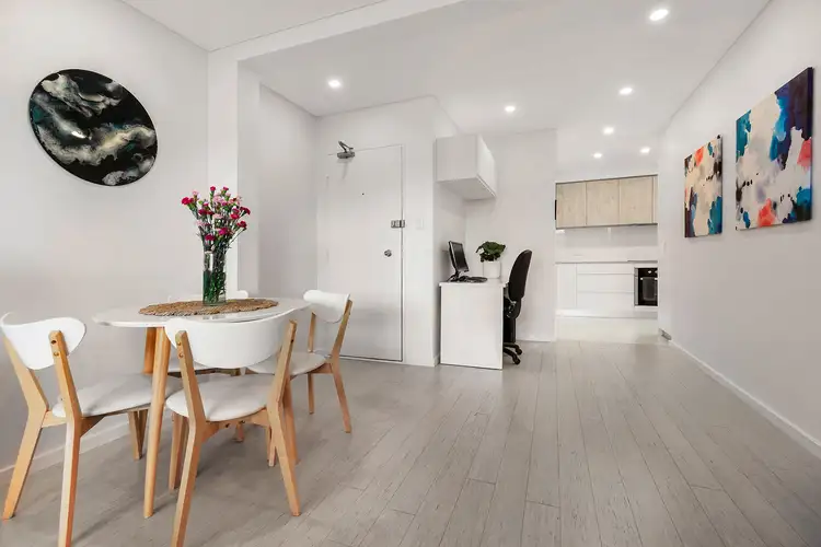 Second view of Homely apartment listing, 5/38 The Crescent, Dee Why NSW 2099