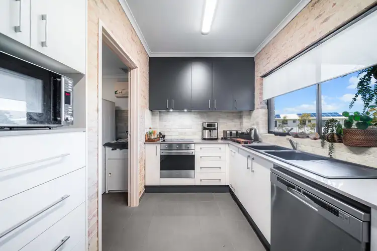 Fifth view of Homely unit listing, 4/19 Carinya Street, Mooloolaba QLD 4557