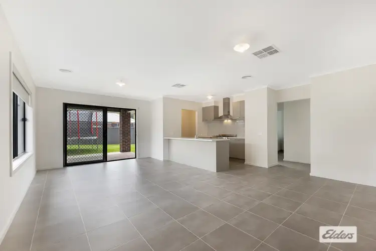 Fourth view of Homely house listing, 15 Henricks Street, Killara VIC 3691