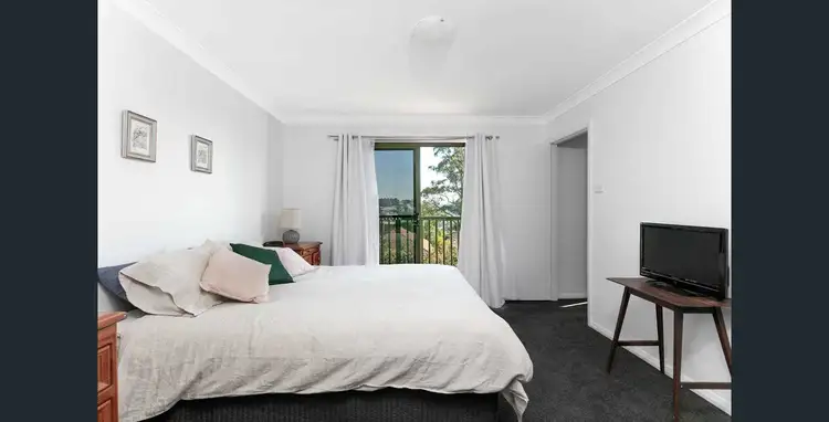 10 Amourin Street