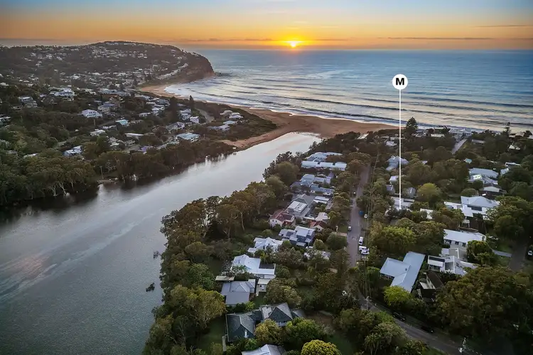 44 Lakeside Drive, Macmasters Beach NSW 2251
