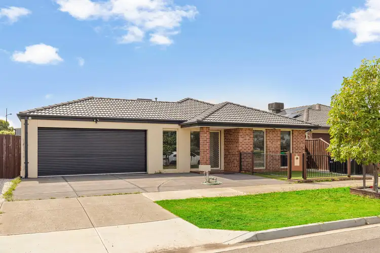 7 Adams Drive