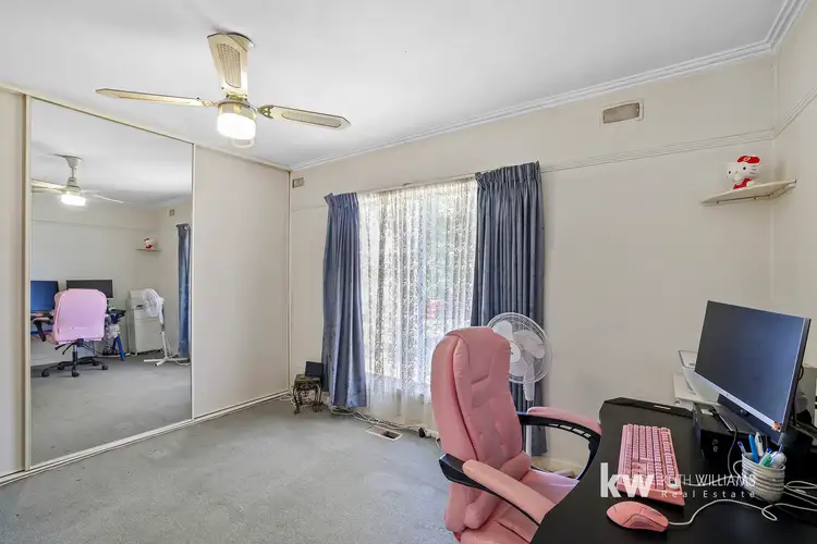 Fifth view of Homely house listing, 6 Alamein Court, Traralgon VIC 3844
