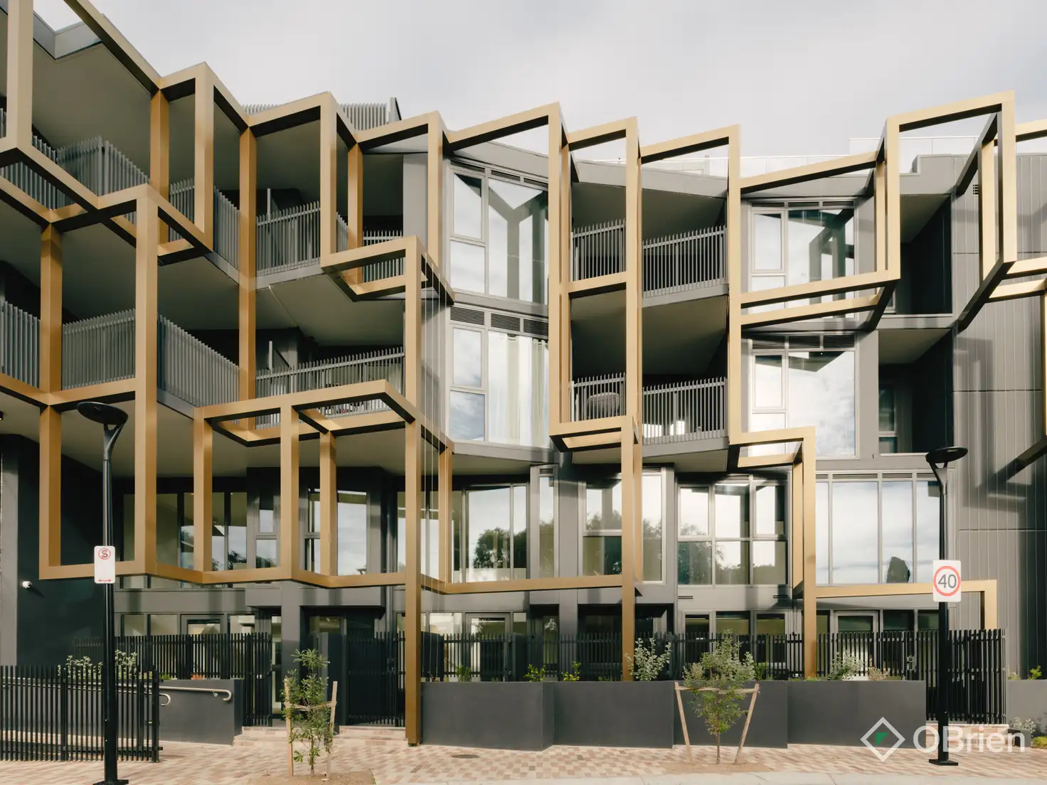 Main view of Homely apartment listing, 2/4 Koolkuna Lane, Hampton VIC 3188