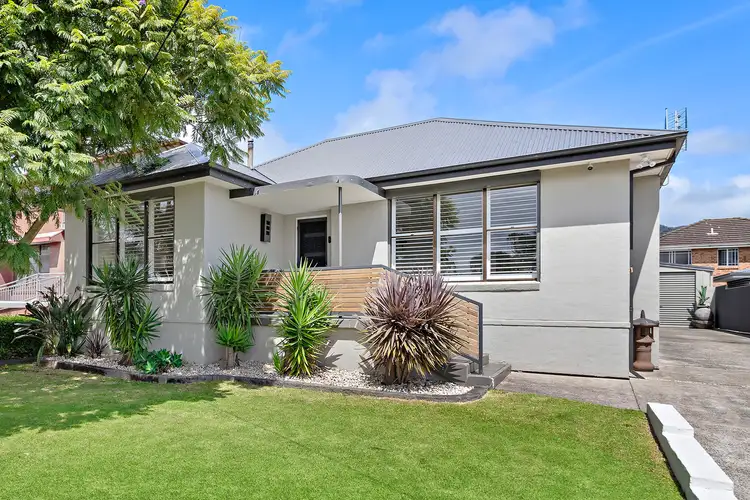Main view of Homely house listing, 132 Hopewood Crescent, Fairy Meadow NSW 2519