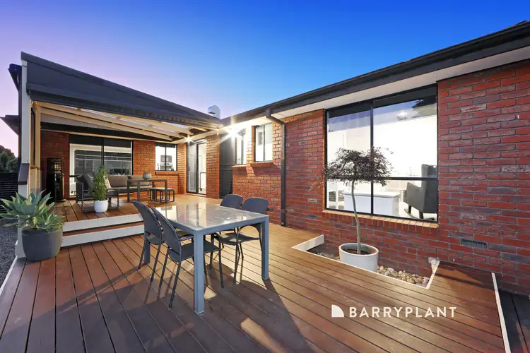31 Peppermint Grove, Knoxfield VIC 3180