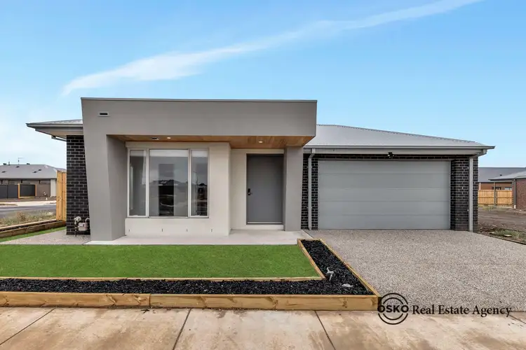 8 Marsden Way, Lara VIC 3212