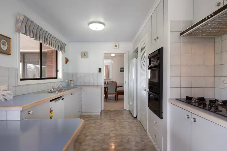 Fifth view of Homely house listing, 18 Albert Avenue, Strathdale VIC 3550