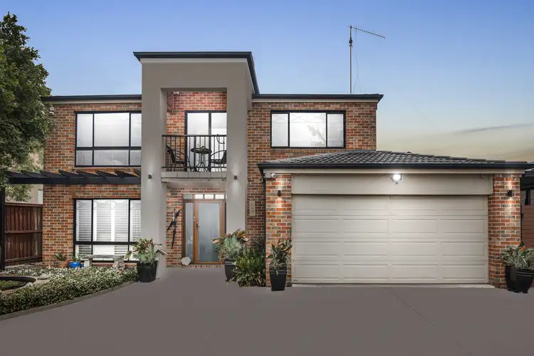 15 Rebellion Circuit, Beaumont Hills NSW 2155