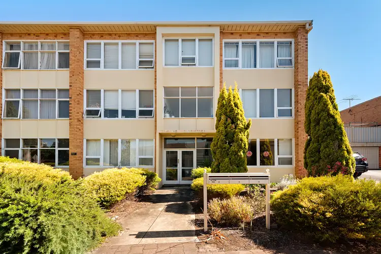 4/1 Raymond Grove, Glenelg SA 5045