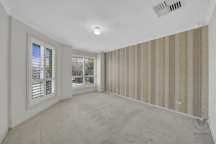 Fifth view of Homely house listing, 2 Bisset Court, Hoppers Crossing VIC 3029