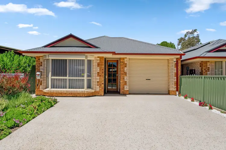 37 Whinnerah Avenue, Aldinga Beach SA 5173