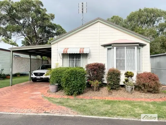 60/208 Elizabeth Street, Urangan QLD 4655