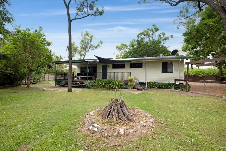 Second view of Homely house listing, 10 Minsky Court, Mount Low QLD 4818