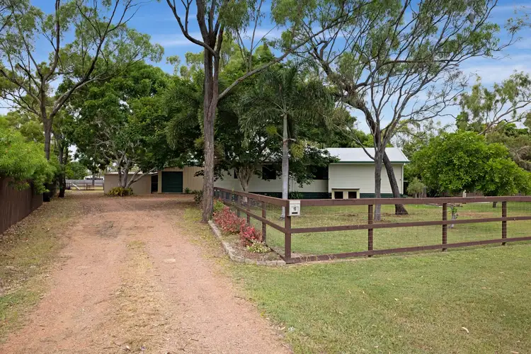 Fifth view of Homely house listing, 10 Minsky Court, Mount Low QLD 4818