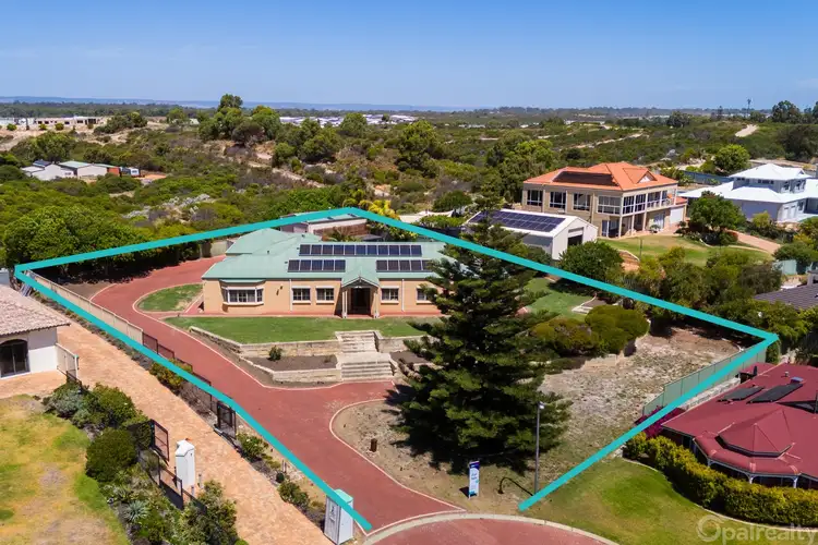8 Peregrine Court, Singleton WA 6175