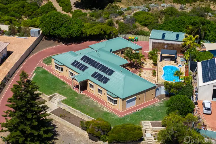 Fourth view of Homely house listing, 8 Peregrine Court, Singleton WA 6175