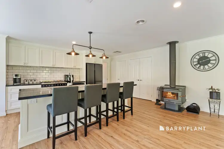 Fifth view of Homely house listing, 8 Hampton Court, Beaconsfield VIC 3807